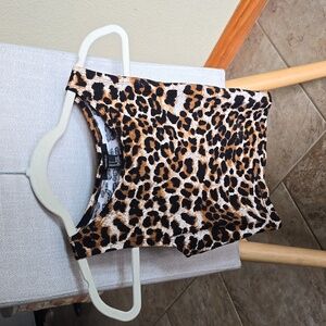 Lightweight leopard tank top size Small